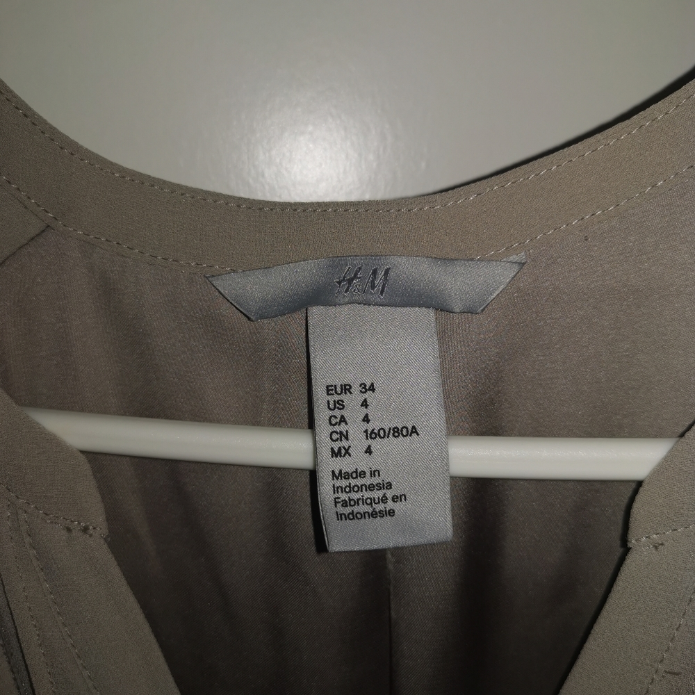 H&M Dress - Picture 4 of 4
